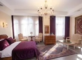 West inn Luxury Hotel