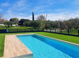 Apartment mit Whirlpool, Pool und Garten in Vabriga nahe Poreč - Oaza Maslina, hotelli kohteessa Vabriga