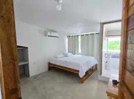 habitacion 401 con ventana al mar