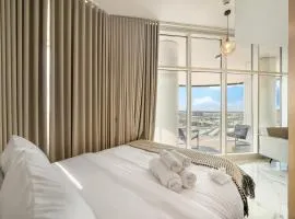 Unique Corner Studio near Airport & Yas F1 Circuit