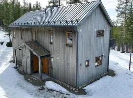 Cosy Mountain Cabin with Ski-in Ski-out