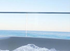 리메나스에 위치한 호텔 Pnoé Sea View Suites