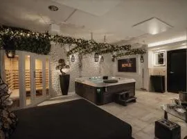 B&W Malina Jacuzzi Suite