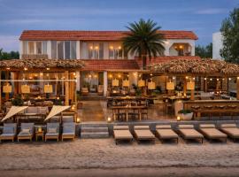 Newquay beach club โรงแรมในกาวอส