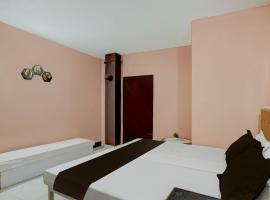 Hotel O RB Atithisala, hotel v Džórhátu