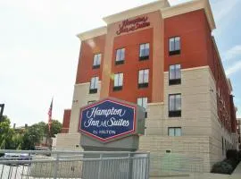 Hampton Inn & Suites Cincinnati / Uptown - University Area