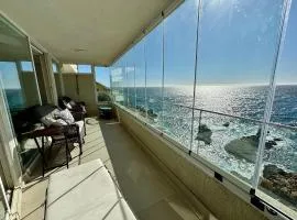 La mejor vista frente al mar Borgoño