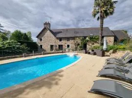 Au Mont De La Quintine # Piscine & Jacuzzi #