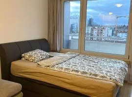 Sindel Living service business apartment at city center