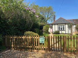 Hollylea Cottage - New Forest, hotel a Godshill