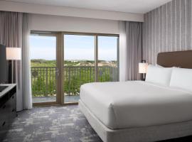 Embassy Suites by Hilton Charlotte Concord Golf Resort & Spa: Concord şehrinde bir otel