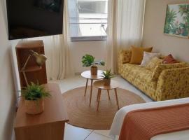 Hotel Copacabana Stay, hotell i Serra