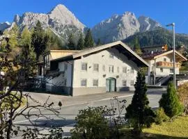 Biber Art Chalet