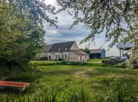 Maison typique en Berry avec fibre et cour privée - FR-1-591-746