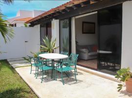 Cancún Villa Mexicana con acceso a la Playa, hotel en Cancún