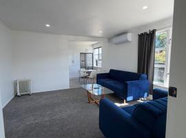 Comfortable & Stylish Stay in Trentham, khách sạn ở Upper Hutt