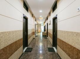 Hotel O Royal Inn, hotel en Rohtak