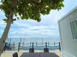 Uyzan Beach Camp by Hiverooms