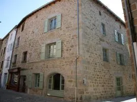 Maison pierre de mercoeur