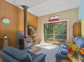 Cabin in the Forest, Cosy Couples retreat