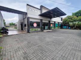 Hotel Urban Latifa Yogyakarta, hotel em Seturan