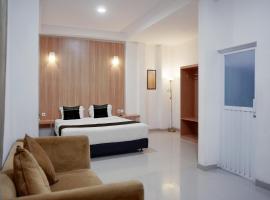 Townhouse Oak Polamas Residence, ξενοδοχείο στην Παντάνγκ