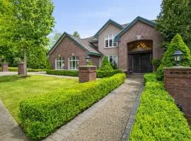 Hampton Luxe House