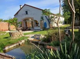 Maison chaleureuse proche de Montluçon avec un grand jardin