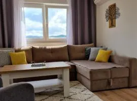 Opal Skay Apartment