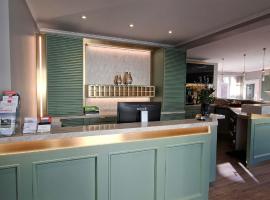 Sylthotel Raffelhüschen Garni, hotel di Westerland
