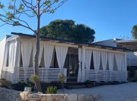 Mobilna kućica MAAR, hotel u gradu Šimuni