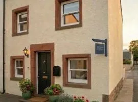 Cosy Cottage Stay Book & Unwind