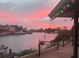 Waterside Hideaway