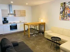 Ferienwohnungen & Monteurunterkunft "Mainbogen-Blick"