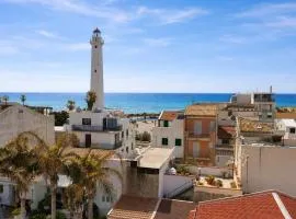 Seafront Iconic Lighthouse View Punta Secca
