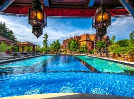 Mesés Shiraz Hotel Superior-Adults only, hotelli kohteessa Egerszalók