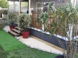 Mobil-home climatisé, Piscines
