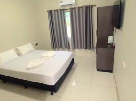 Red Palm Hotel: Suva şehrinde bir otel