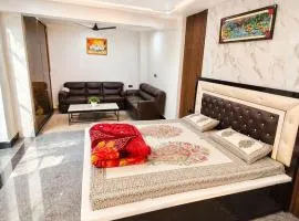 Sheoran Niwas Cozy Comfortable Stay