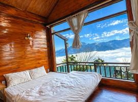 Mống Vàng Retreat Tà Xùa – hotel w mieście Sơn La