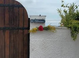 Maria Apostolou villa