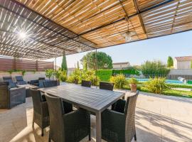 Gîte Genêt - Villa Cassandra, hotel din Tavel