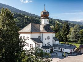 Schloss & Boutique Hotel Mitterhart, hotel di Schwaz