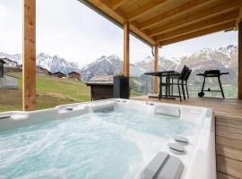 Tiny Bishorn mit privatem Whirlpool – hotel w mieście Grächen