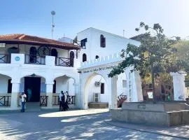 Swahili Oceanview Lamu 2BR with Pool & mini-museum in a UNESCO Heritage Site