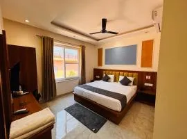 Hotel shivay palace