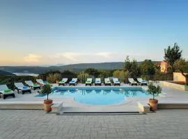 Villa Rachele with Sea View and Private Pool by Istrabook