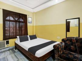 Hotel O Royal Residency, hotel v mestu Chās