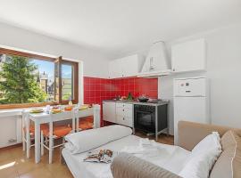 La Piazzetta - Happy Rentals, hotel i Grange Sises