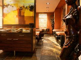 Afrika Hotel Frýdek-Místek, hotell i Frýdek-Místek